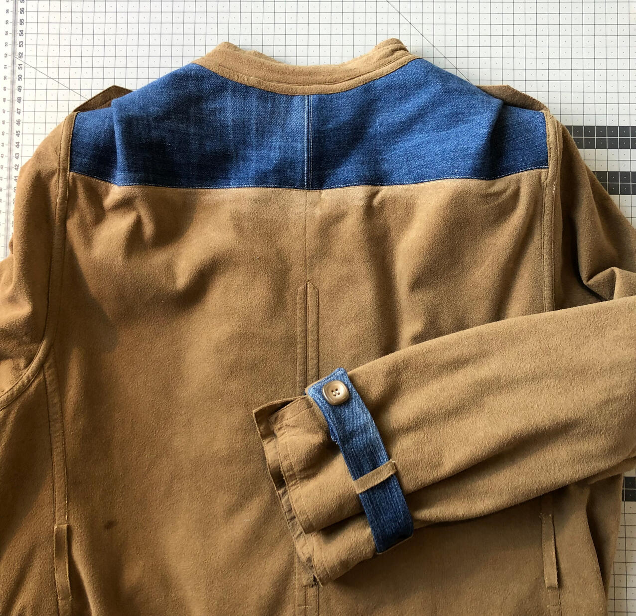 Upcycling jean 2 sur Manteau